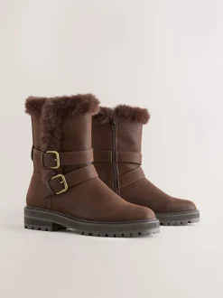 Chocoladebruin - Forever Comfort® enkellaarzen met dubbele gesp en voering van imitatiebont