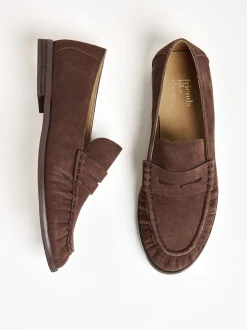 Chocoladebruin - Friends Like These Flat Ruched Comfort Slip On Penny Loafers