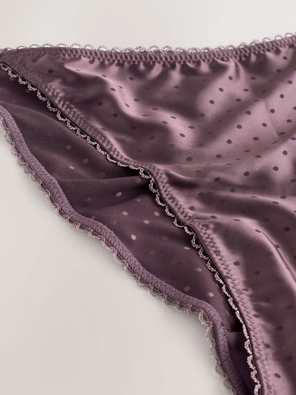 Chocoladebruin - High Shine Spot Tanga Knickers