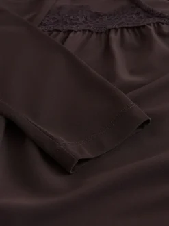 Chocoladebruin - Lace Detail Long Sleeve Top