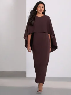 Chocoladebruin - Lange jurk met cape