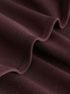 Chocoladebruin - Lange jurk met cape