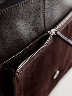 Chocoladebruin - Leren messenger-tas met vak