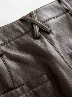 Chocoladebruin - Nothing Ordinary Faux Leather Barrel Leg Trousers