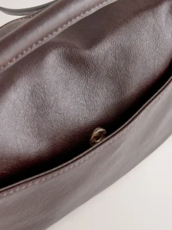 Chocoladebruin - Panel Cross-Body Bag