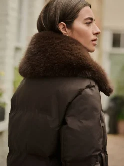 Chocoladebruin - Premium Longline Padded Coat with Faux Fur Collar