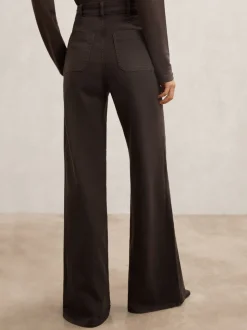 Chocoladebruin - Reiss Sakura flared jeans met opgestikte zakken