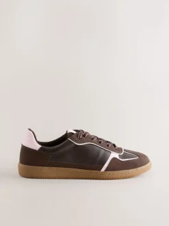 Chocoladebruin - Sneaker met veters