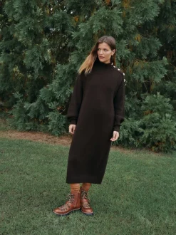 Chocoladebruin - Stand Neck Knitted Midi Jumper Dress