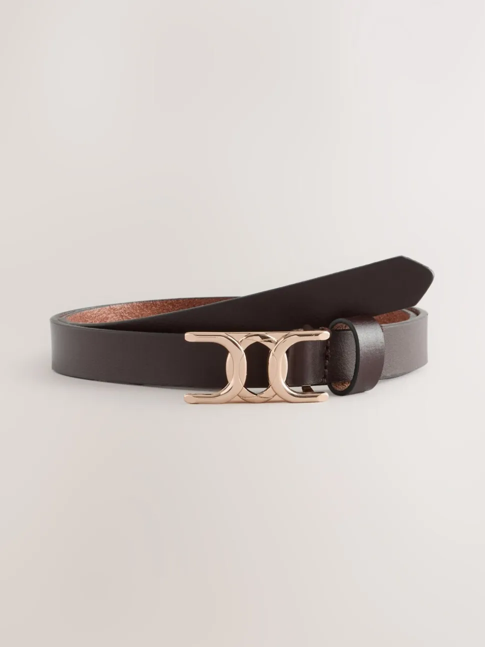 Chocoladebruin - Statement, smalle leren riem met gesp