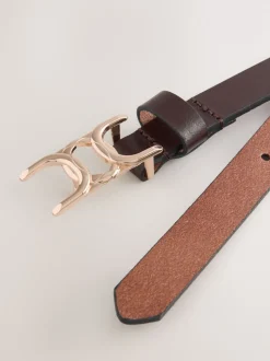 Chocoladebruin - Statement, smalle leren riem met gesp