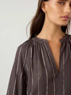 Chocoladebruin gestreept - Blouse met V-hals en lange mouwen