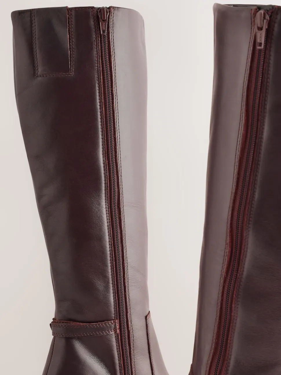 Chocoladebruin leer - Forever Comfort® kniehoge laarzen met hardware trim