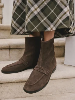 Chocoladebruin suède - Forever Comfort® enkellaarsjes in loaferstijl
