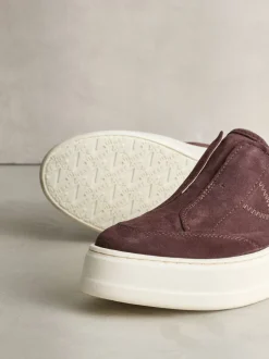 Chocoladebruin suède - Signature leren sneakers met dikke plateauzolen en sleehak