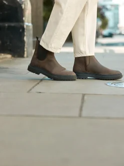 Chocolate Brown Oiled Leather - Forever Comfort® Round Toe Chelsea Boots