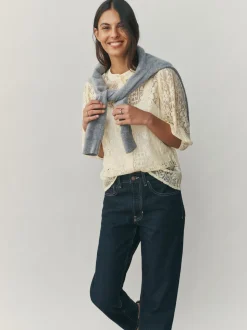 Citroengeel - Lace Half Sleeve Blouse