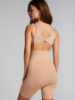 Crème - Hunkemoller naadloze verbeterende dijenafslankende Shapewear bodysuit van 100% katoen