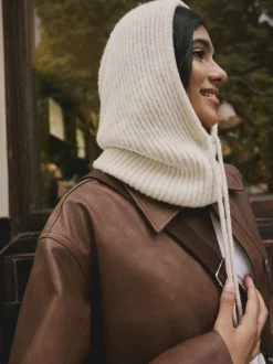 Crème - Ribbed Bonnet Hat