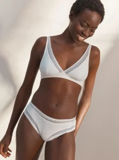 Crème - Ultimate Comfort Premium Kanten & Micro Modal Beha