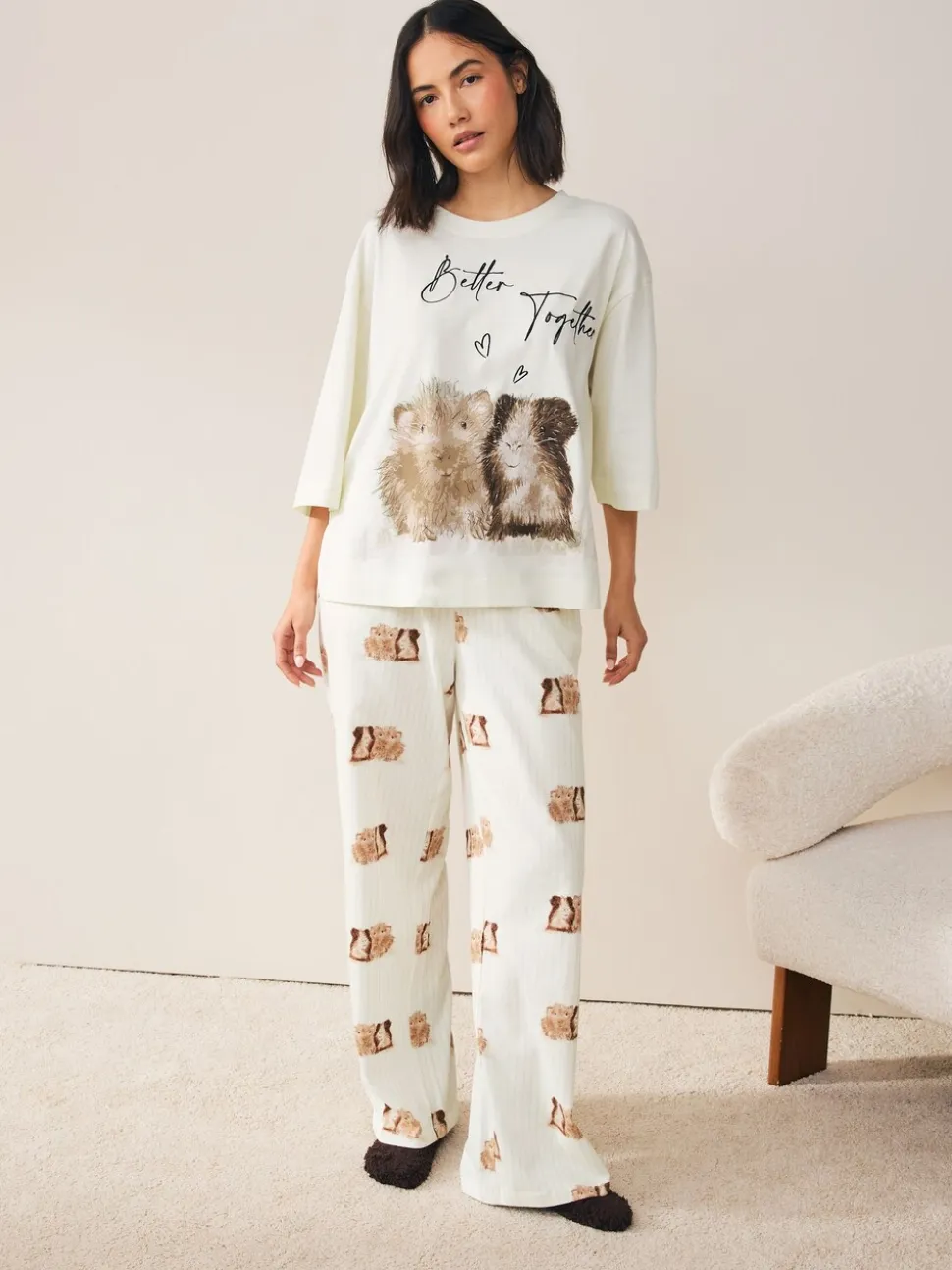 Crème met cavia - Tricot pyjama met korte mouwen