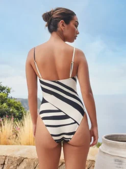 Crèmekleurig/zwart-gestreept - Hardware Tummy Control Bandeau Swimsuit
