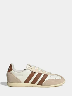 Crème/wit - adidas Barreda Lo Trainers