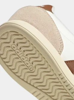 Crème/wit - adidas Barreda Lo Trainers