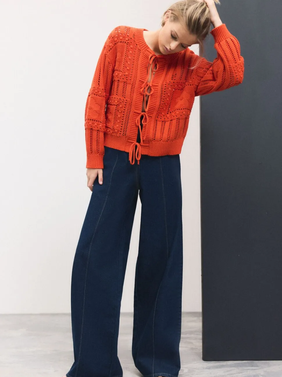 Donkerblauw - Denim joggingbroek met plooitjes en wijde pijpen