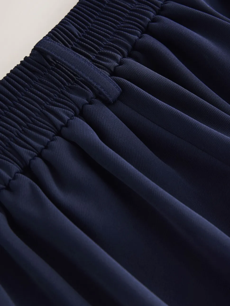 Donkerblauw - Modieuze lange shorts