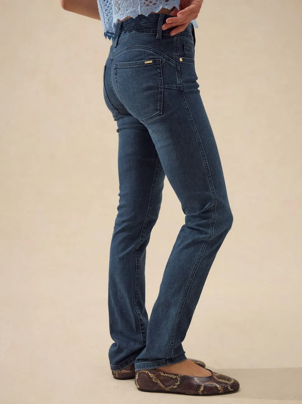 Donkerblauw denim - Figuurvormende slim jeans