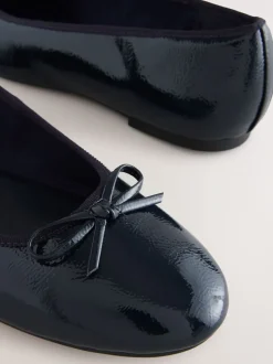 Donkerblauw lakleer - Ballerina's met ronde neus