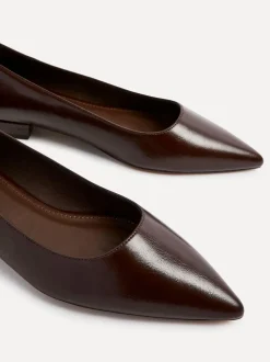 Donkerbruin - Linzi Orian Pointed Toe Ballet Flats