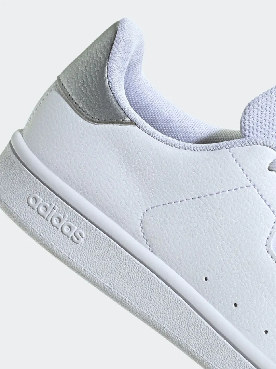 Donkerwit - adidas Urban Courts