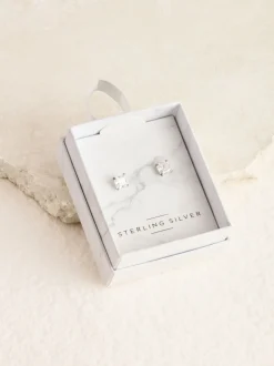 Echt zilver - Vierkante oorknopjes met zirkonia
