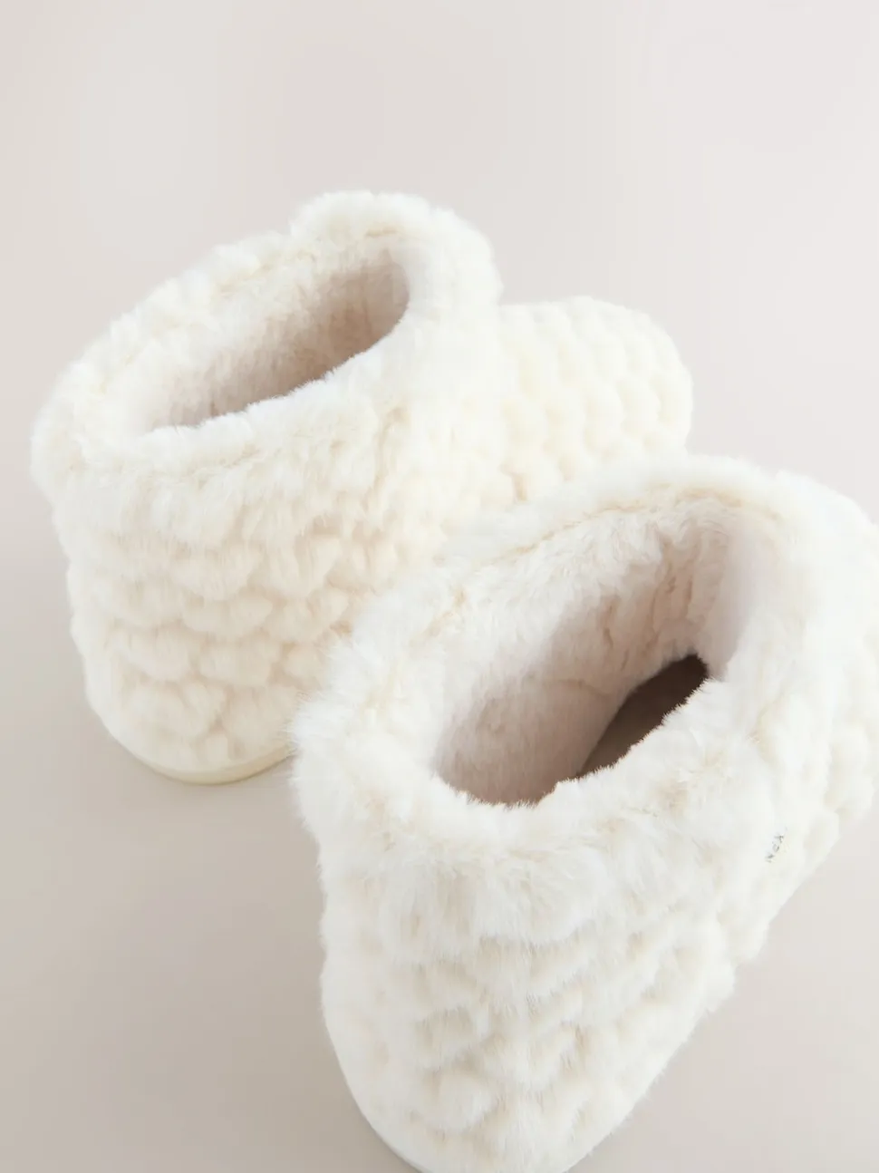 Ecru - Faux Fur Heart Slipper Boots