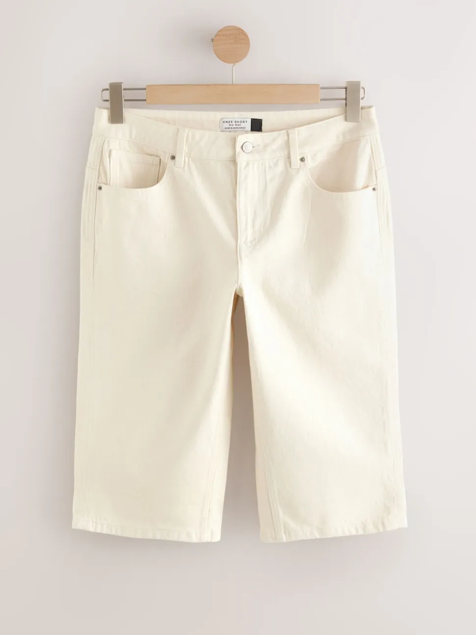 Ecru - Knielange Bermuda denim shorts