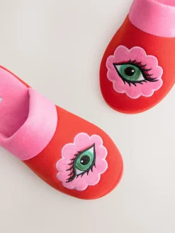 Eleanor Bowmer rode/roze muiltjes met oog borduursel
