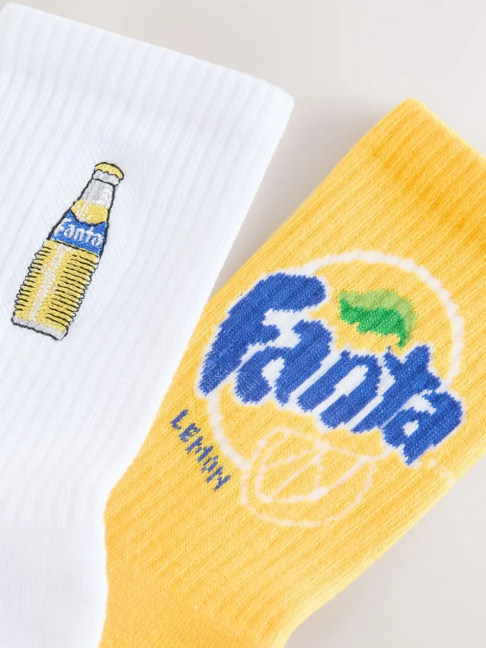Fanta Lemon License - 2 Paar geribbelde enkelsokken
