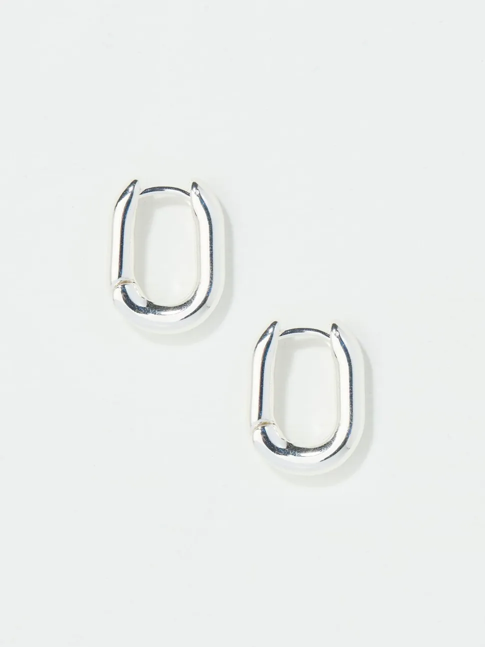FatFace Ovale Huggie Hoop Oorbellen