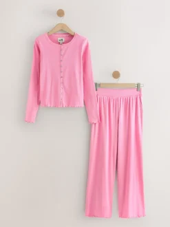 Felroze - self. Geribbelde pyjama met knopen