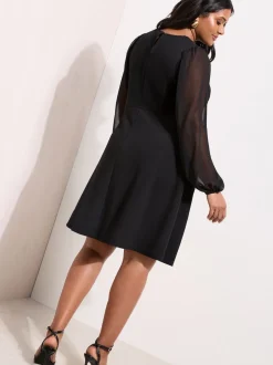 Friends Like These - Doorzichtige mini-jurk met hardwaredetail en lange mouwen