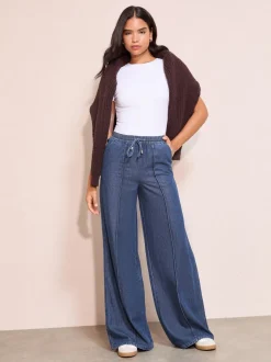Friends Like These Everyday Elastic Wide Leg Jeans