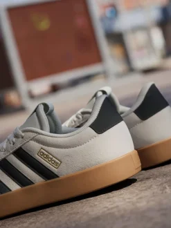 Gebroken wit - adidas - Sneakers VL Court 3.0