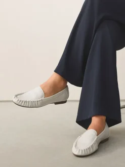 Gebroken wit - Forever Comfort® Soft Ruched Loafers