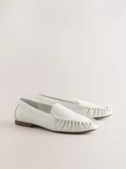 Gebroken wit - Forever Comfort® Soft Ruched Loafers