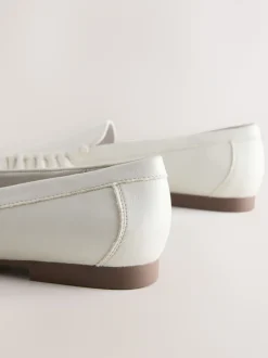 Gebroken wit - Forever Comfort® Soft Ruched Loafers
