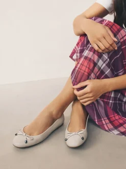 Gebroken wit - Leren Ballerina's met ronde neus