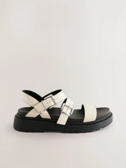 Gebroken wit - Sandalen met dikke zool en gesp