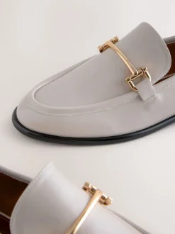 Gebroken wit - Trim Round Toe Loafers